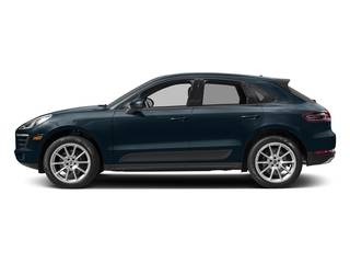 2018 Porsche Macan  AWD photo