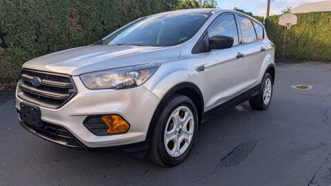 2018 Ford Escape S FWD photo