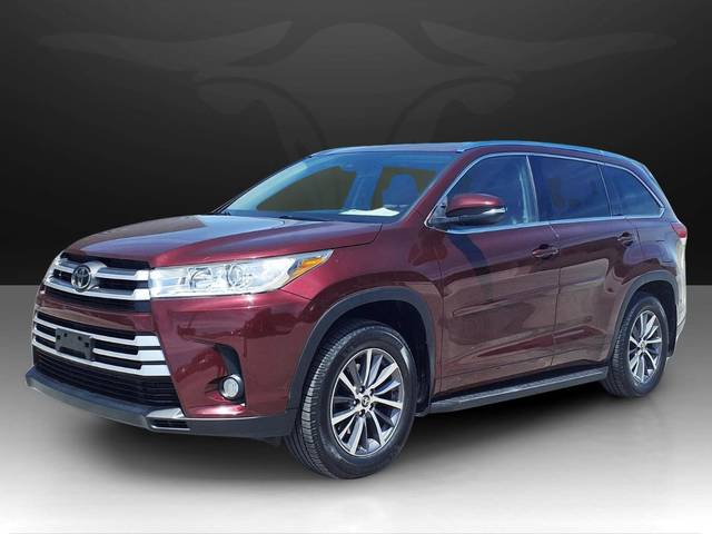 2018 Toyota Highlander XLE AWD photo