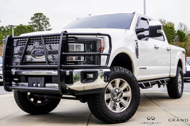 2018 Ford F-350 Super Duty LARIAT 4WD photo