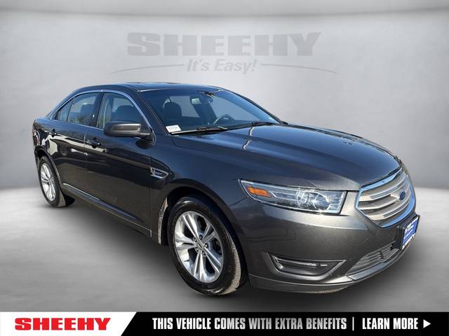 2018 Ford Taurus SEL FWD photo