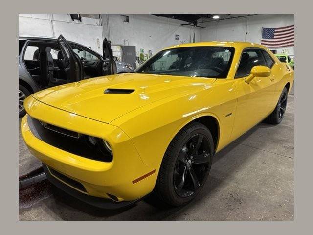2018 Dodge Challenger R/T RWD photo