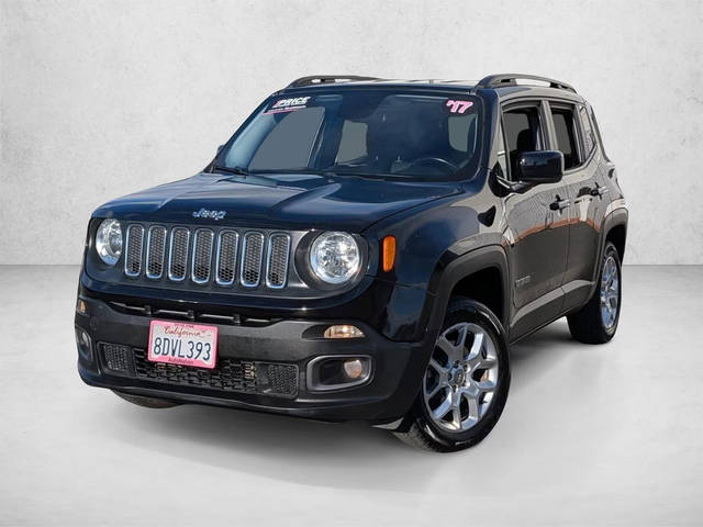 2017 Jeep Renegade Latitude 4WD photo