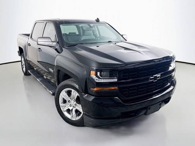 2018 Chevrolet Silverado 1500 Custom RWD photo