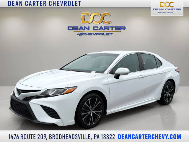 2018 Toyota Camry SE FWD photo