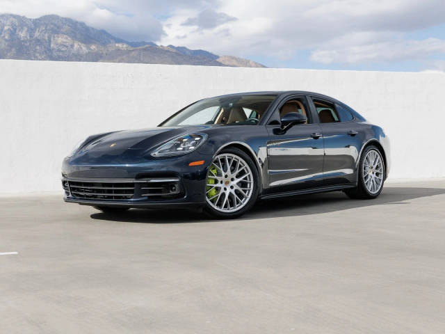 2018 Porsche Panamera 4 E-Hybrid AWD photo