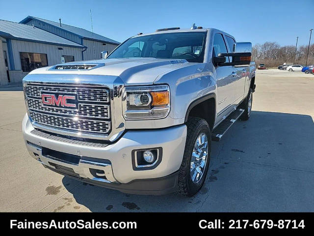 2018 GMC Sierra 2500HD Denali 4WD photo