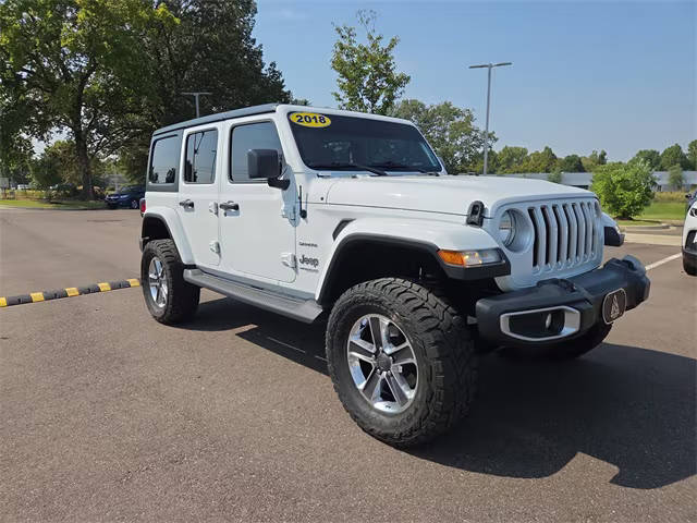2018 Jeep Wrangler Unlimited Sahara 4WD photo