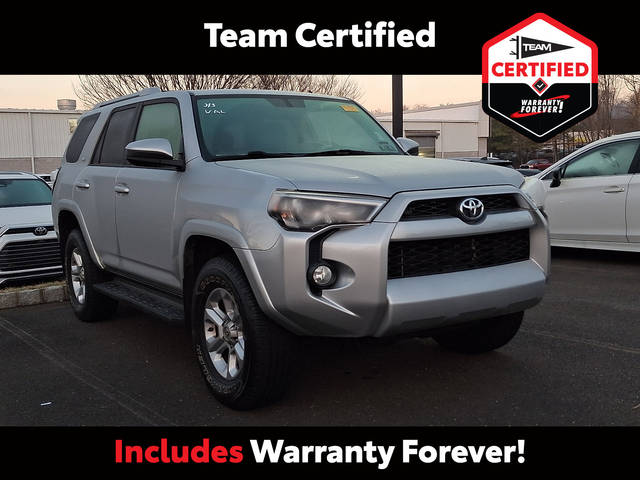 2018 Toyota 4Runner SR5 4WD photo