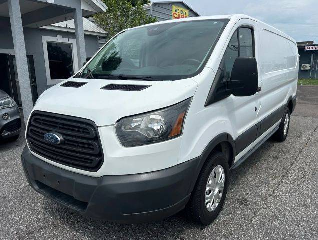 2018 Ford Transit Van  RWD photo