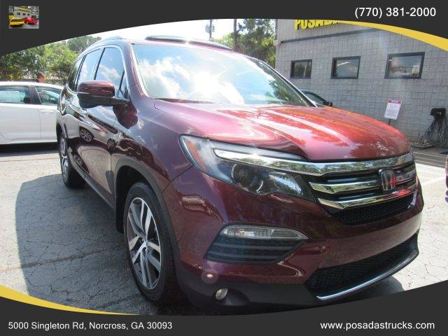 2018 Honda Pilot Touring FWD photo