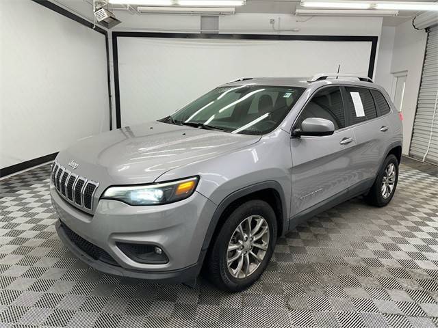 2019 Jeep Cherokee Latitude Plus FWD photo