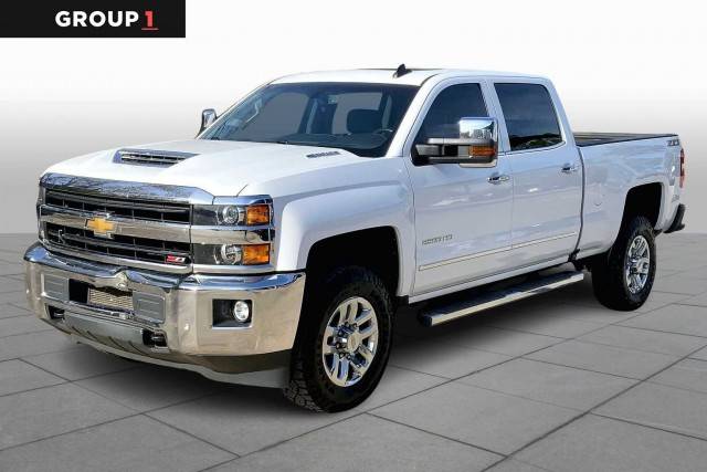 2018 Chevrolet Silverado 2500HD LTZ 4WD photo
