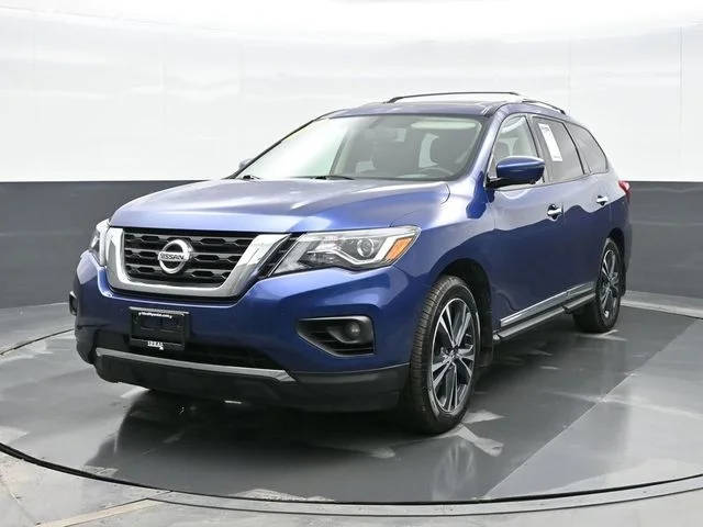 2018 Nissan Pathfinder Platinum 4WD photo