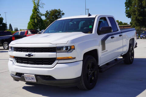2018 Chevrolet Silverado 1500 Custom RWD photo