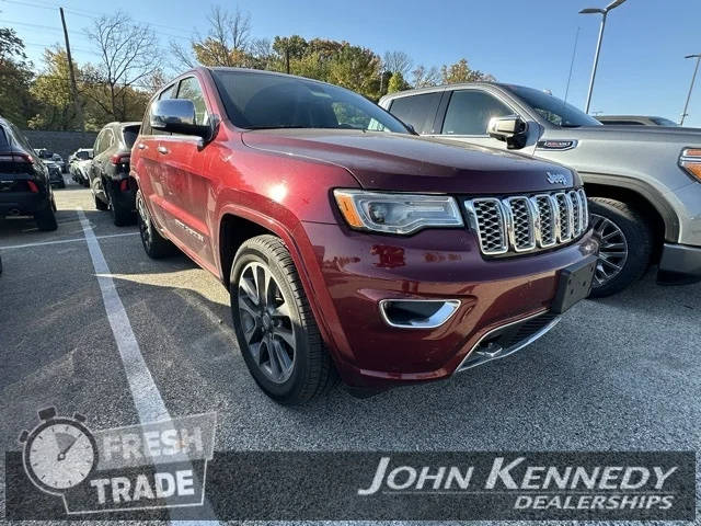 2018 Jeep Grand Cherokee Overland 4WD photo