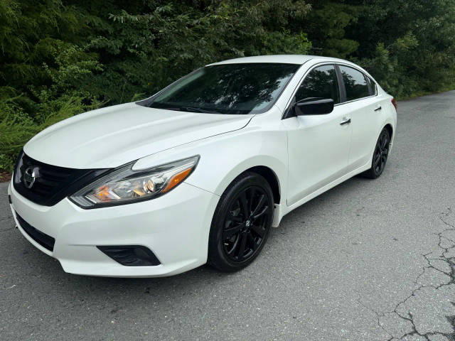 2018 Nissan Altima 2.5 SR FWD photo