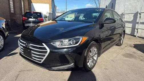 2018 Hyundai Elantra SEL FWD photo