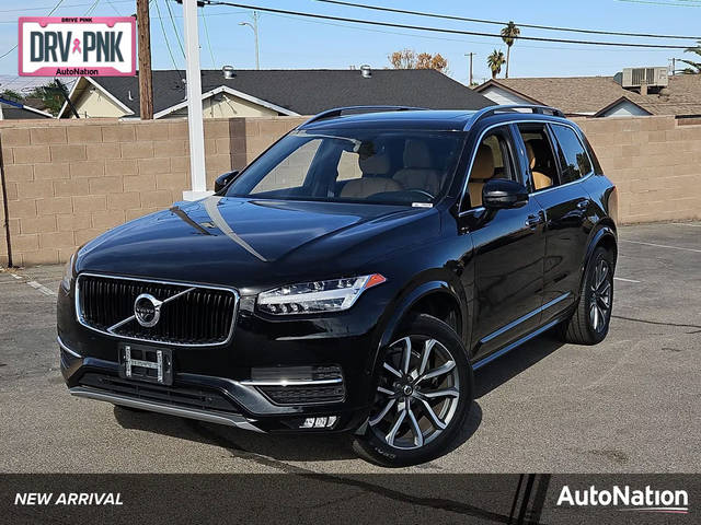 2018 Volvo XC90 Momentum AWD photo