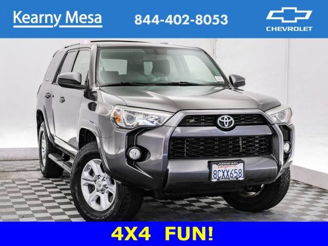 2018 Toyota 4Runner SR5 4WD photo