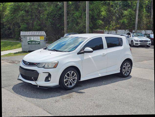 2018 Chevrolet Sonic LT FWD photo