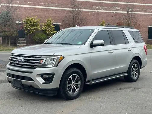 2018 Ford Expedition XLT 4WD photo