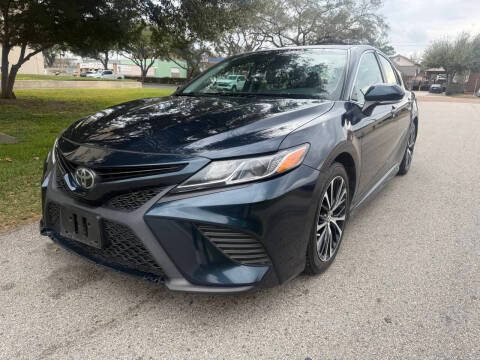 2018 Toyota Camry SE FWD photo