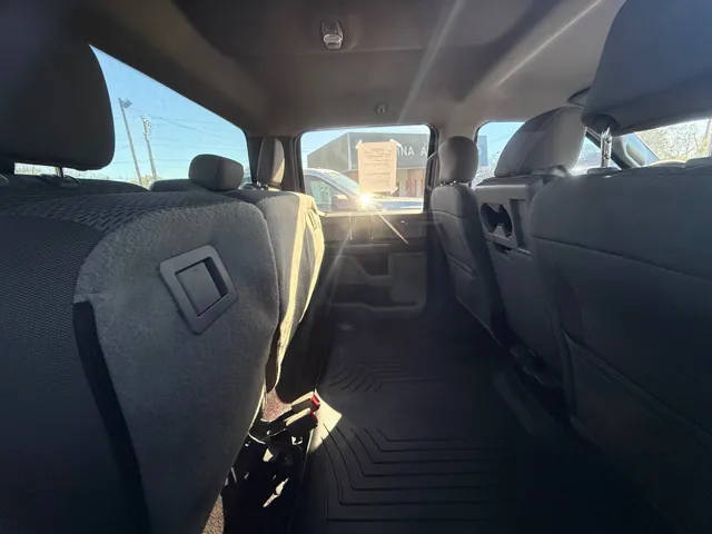 2017 Ford F-150 XLT RWD photo