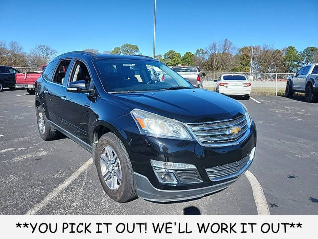 2017 Chevrolet Traverse LT FWD photo