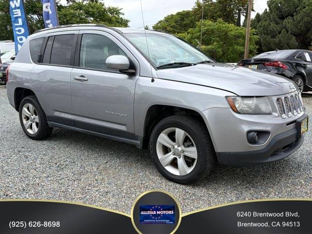 2016 Jeep Compass Latitude 4WD photo