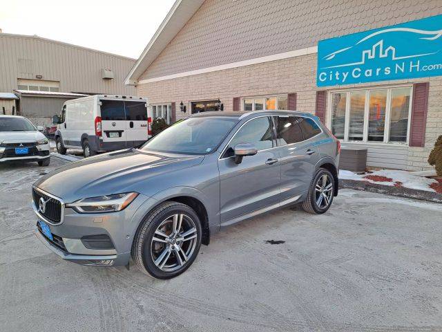 2018 Volvo XC60 Momentum AWD photo