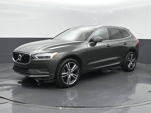 2018 Volvo XC60 Momentum AWD photo
