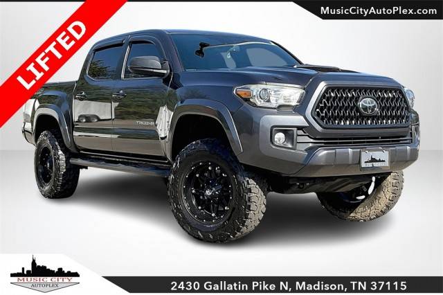 2018 Toyota Tacoma TRD Sport 4WD photo