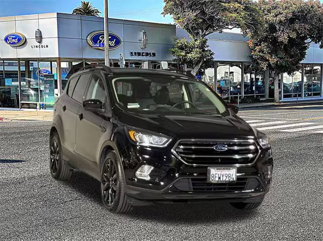 2018 Ford Escape SE FWD photo