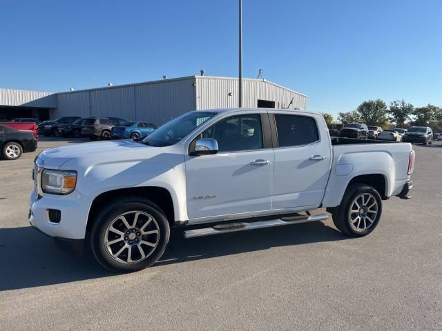 2018 GMC Canyon 4WD Denali 4WD photo