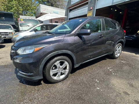 2018 Honda HR-V LX AWD photo