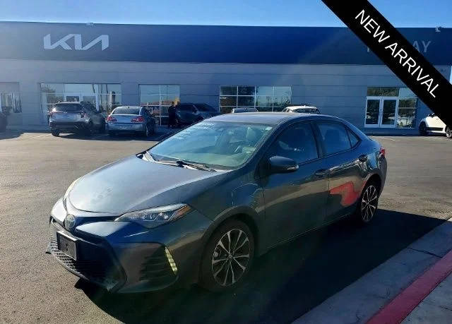 2018 Toyota Corolla SE FWD photo