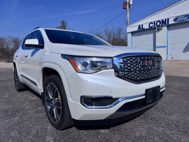 2018 GMC Acadia Denali FWD photo