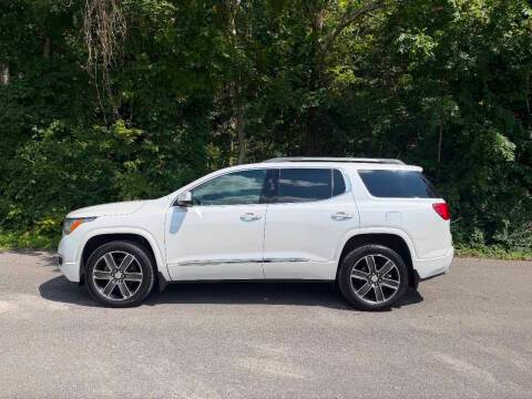 2018 GMC Acadia Denali FWD photo