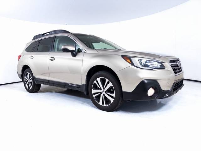 2018 Subaru Outback Limited AWD photo