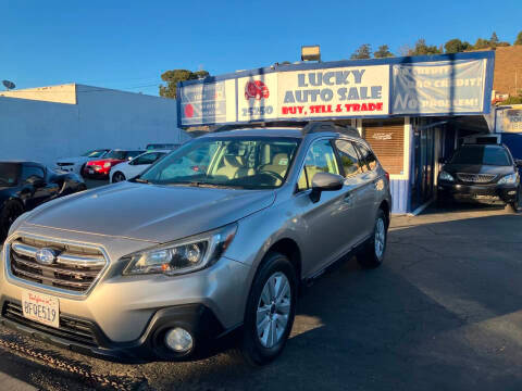 2018 Subaru Outback Premium AWD photo