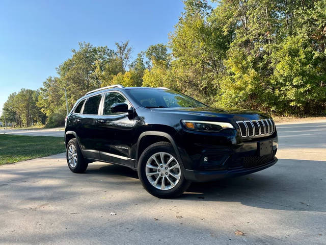2019 Jeep Cherokee Latitude 4WD photo
