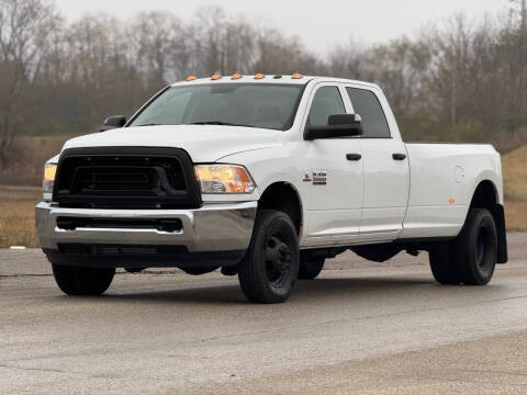 2018 Ram 3500 Tradesman 4WD photo
