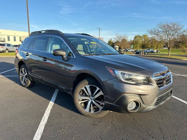 2018 Subaru Outback Limited AWD photo