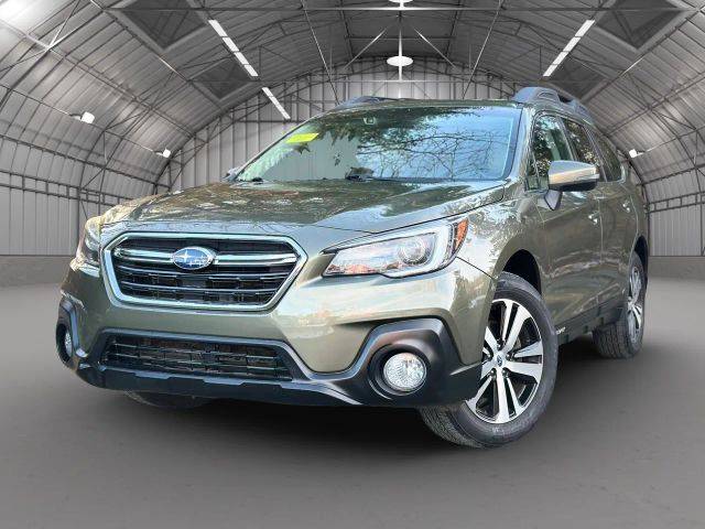 2018 Subaru Outback Limited AWD photo