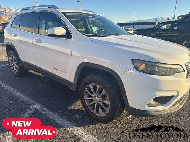 2019 Jeep Cherokee Latitude Plus 4WD photo