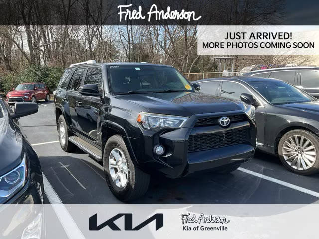 2017 Toyota 4Runner SR5 RWD photo