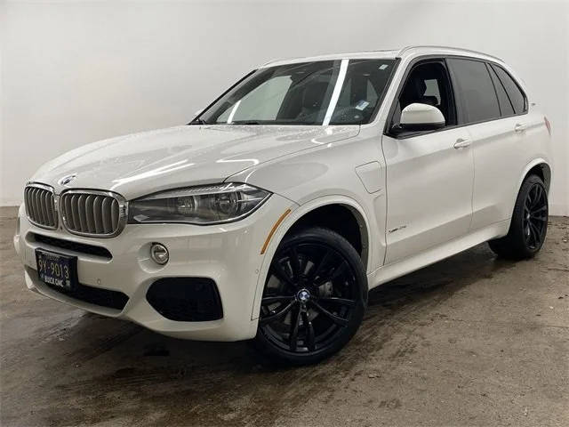 2018 BMW X5 xDrive40e iPerformance AWD photo