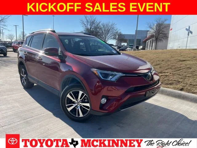 2018 Toyota RAV4 XLE FWD photo