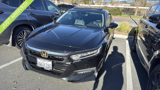 2018 Honda Accord EX-L 2.0T FWD photo